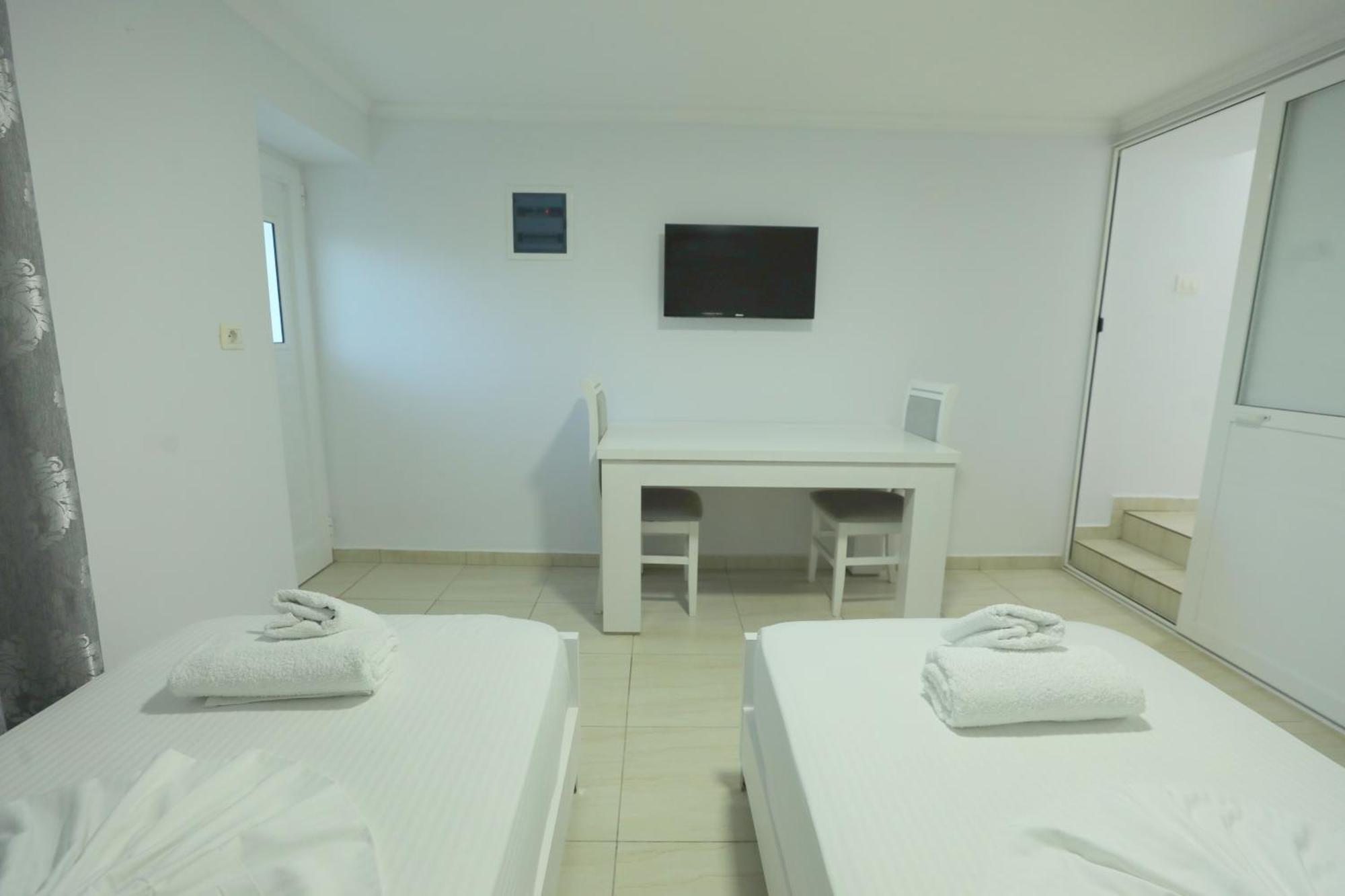 Villa Kevin'S Sarandë Eksteriør bilde