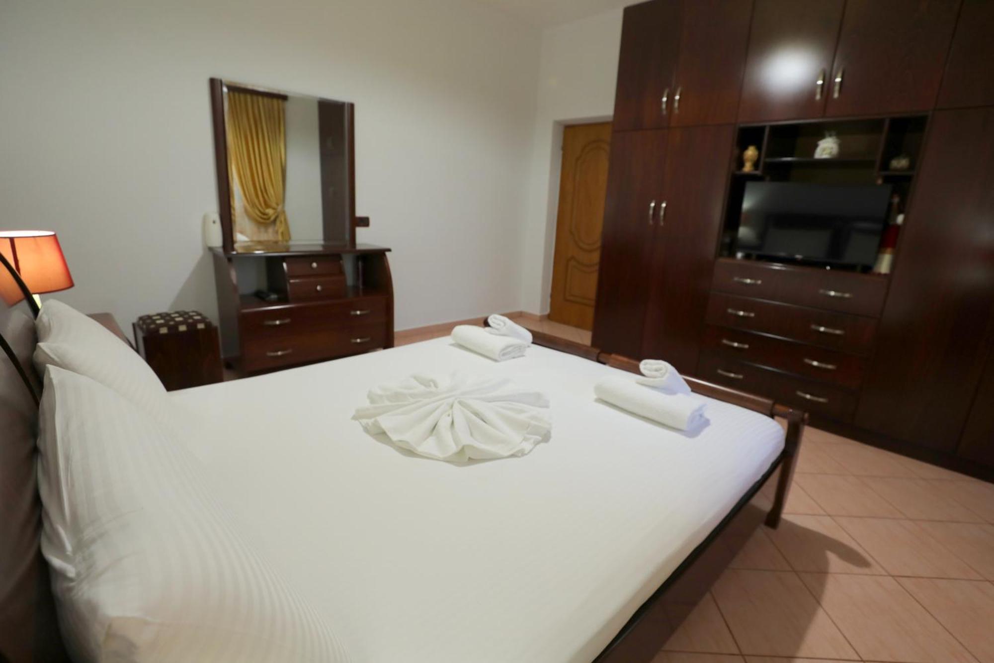 Villa Kevin'S Sarandë Eksteriør bilde